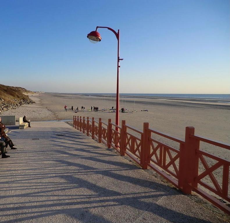 Camping De La Falaise A Equihen Plage Exterior photo